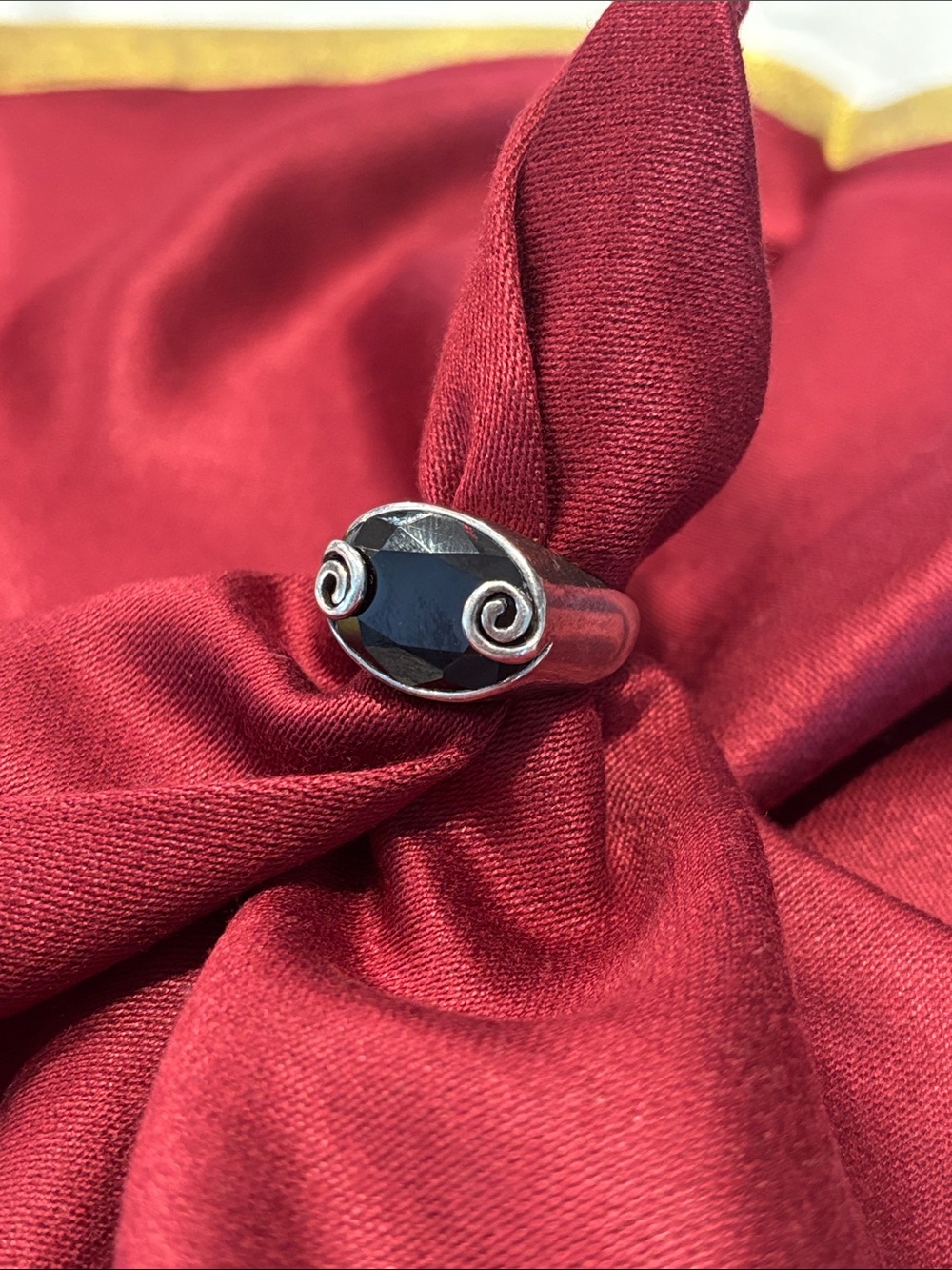Sterling 925 stamped, red Garnet Statement Ring approx size 6-7